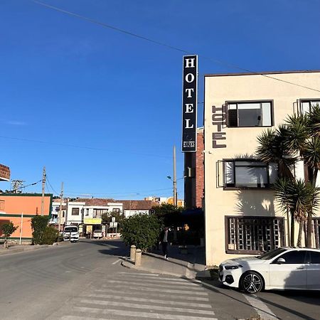 Hotel Rook Inn Paipa Esterno foto